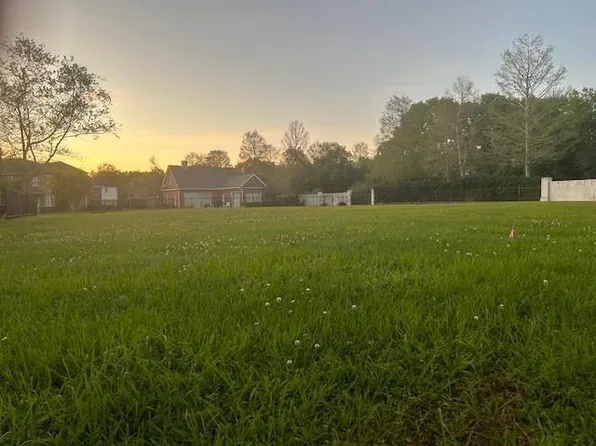 601 English Turn Dr, New Orleans, LA 70131