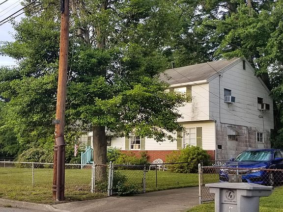 2nd image of 226 Patrician Dr