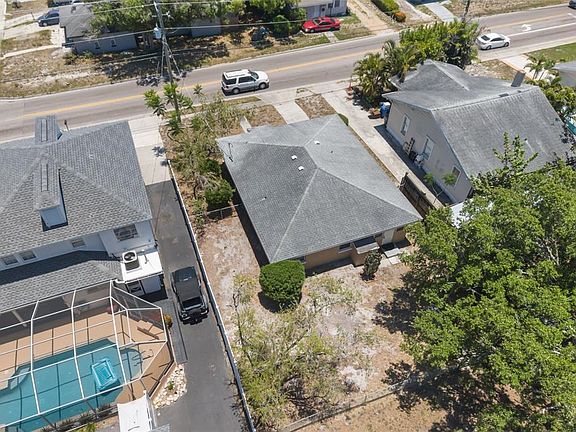 5th image of 808 26TH STREET W