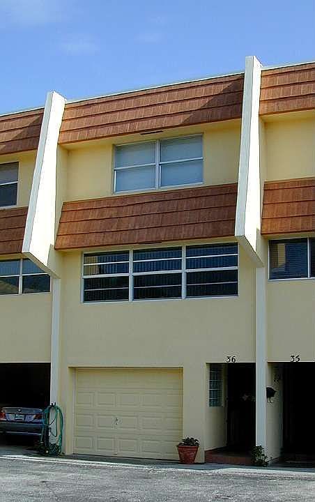 Main entrance/garage