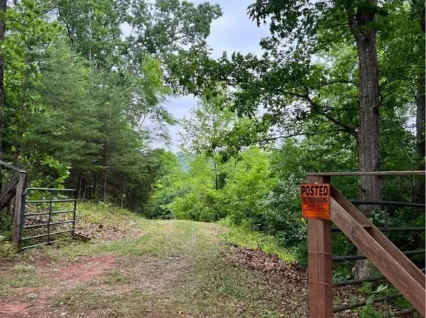 Butchers Mill Rd, Washington, WV 26181