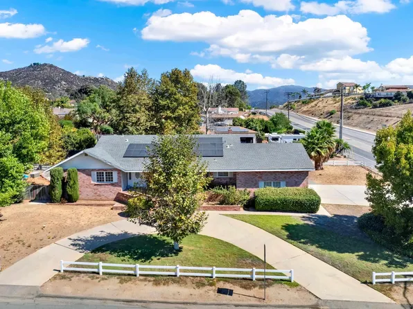 1967 Vista Grande Rd, El Cajon, CA 92019