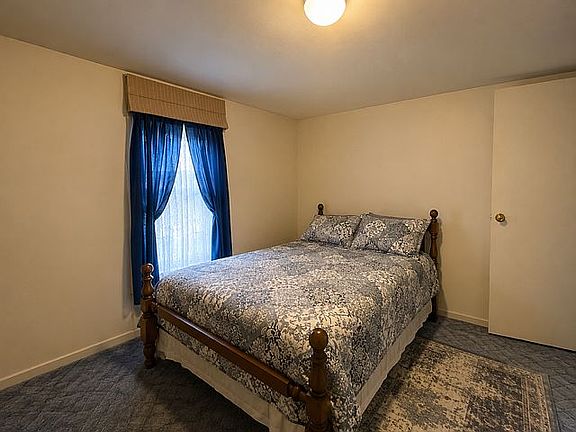 4th image of 22 Browns Rd Unit 4