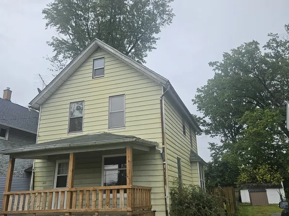 233 Homewood Ave SE, Warren, OH 44483