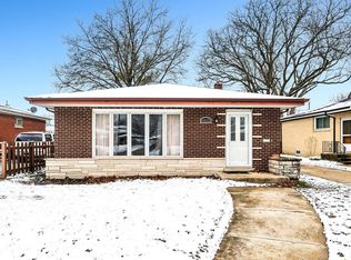 14832 Clifton Park Ave, Midlothian, IL