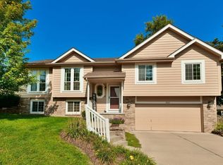 3110 Meghan Dr, Bellevue, NE 68123