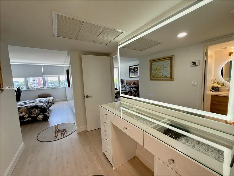 3140 S Ocean Dr #512 — Photo 47