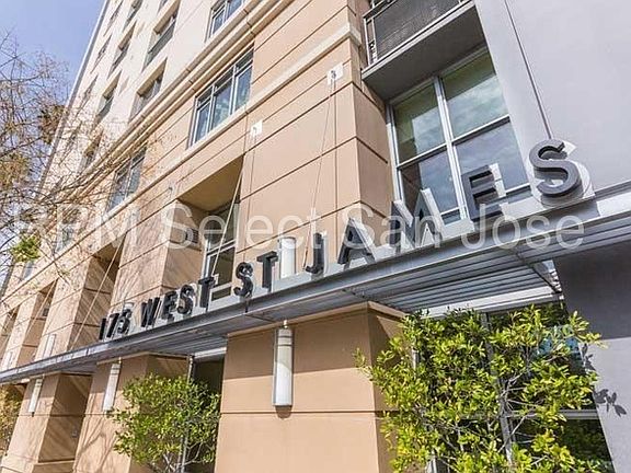 2nd image of 175 W Saint James St Unit 1209