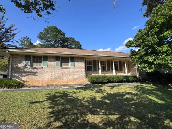 2604 Hickory Valley Dr, Snellville, GA 30078