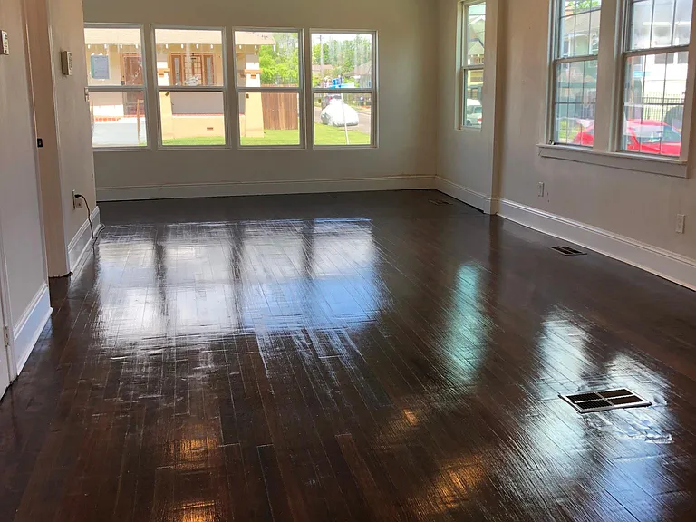 3800 General Pershing St — Photo 1