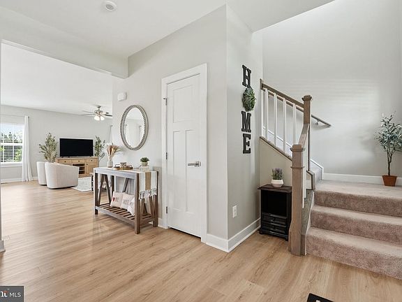 2nd image of 7891 Spotted Saddle Ct