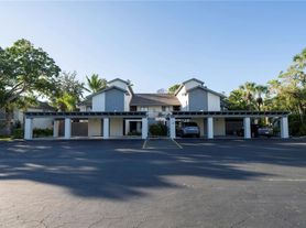 17456 Woodland Trce, Fort Myers, FL