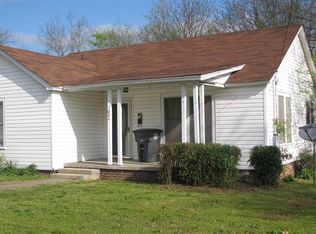 1004 W Vine Ave, Searcy, AR 72143