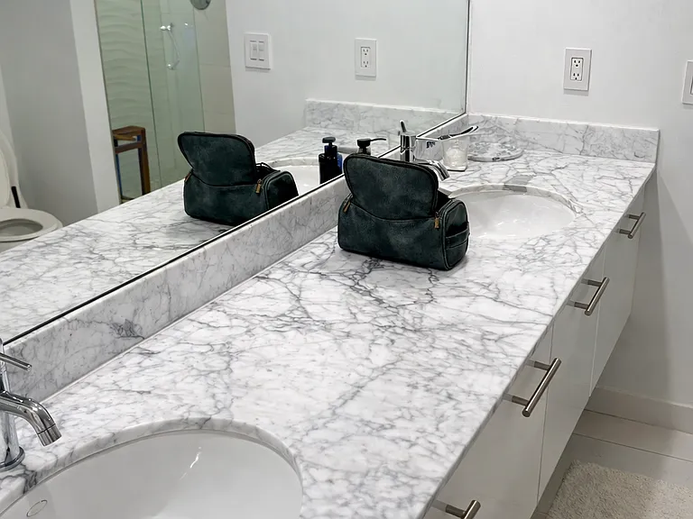 55 SE 6th St #2203 — Photo 18