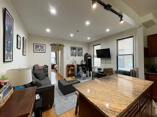 Rented by Corcoran | media 13