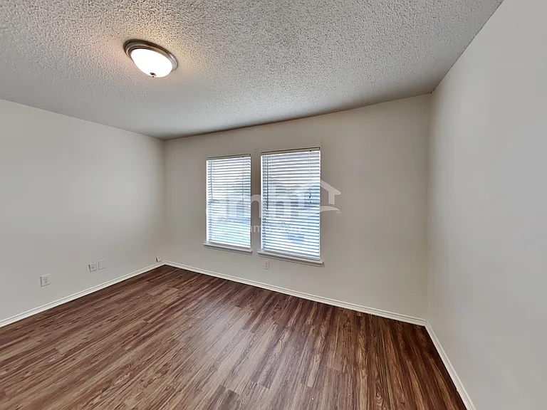 10703 Juniper Pass — Photo 13