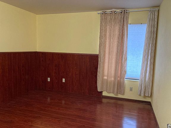 5th image of 118 Park Place Dr