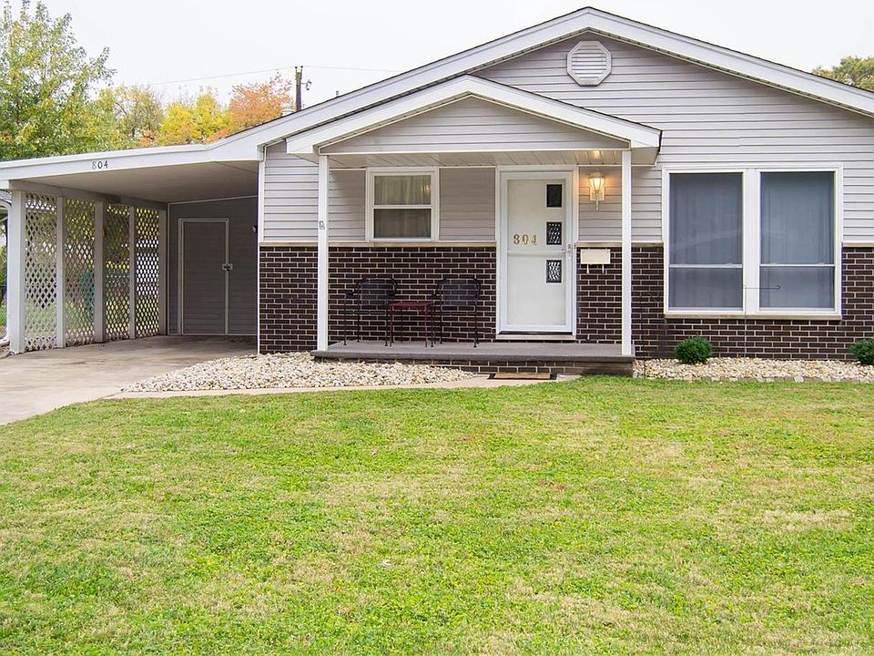 1st image of 804 Amherst Dr