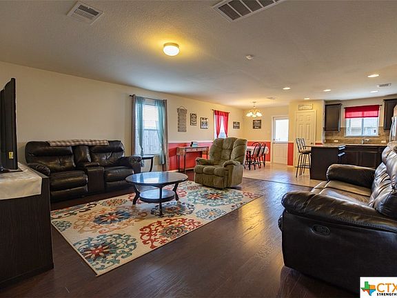 4th image of 9312 Sandyford Dr