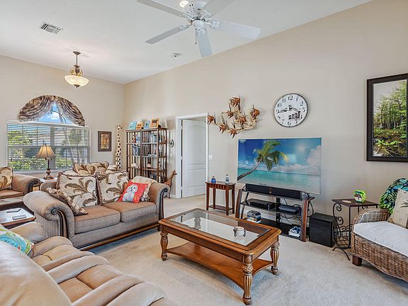 4th image of 268 Bass Ct