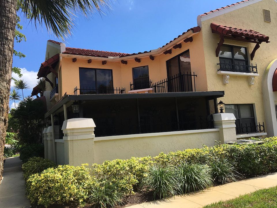 1st image of 3 Uno Lago Drive #3