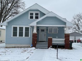 1118 S Mulberry St, Sioux City, IA 51106
