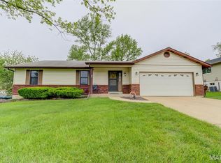 36 Haverford Ct, Saint Peters, MO