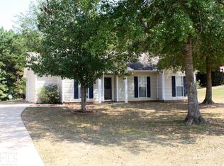 414 Hampton Green Dr, Lagrange, GA 30240