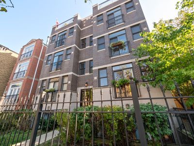 1109 W Cornelia Ave #1W, Chicago, IL, 60657