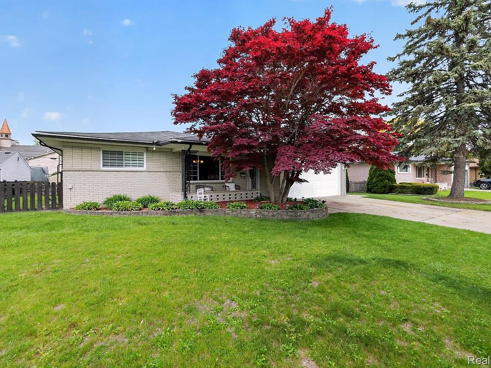 1st image of 38031 Charwood Dr