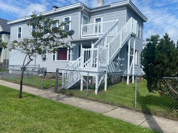 301 McCool Ave FLOOR 1