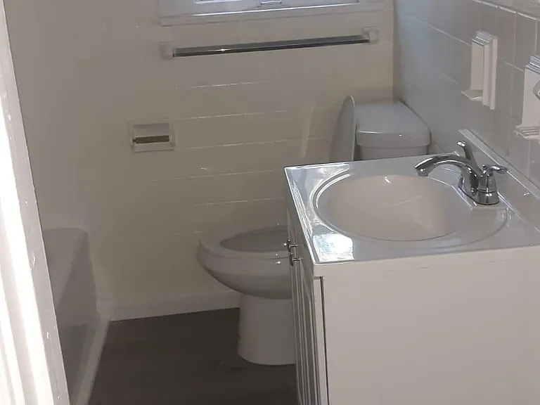 1413 Iola Dr — Photo 15