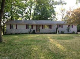 2832 Lynne Rd, Akron, OH 44312