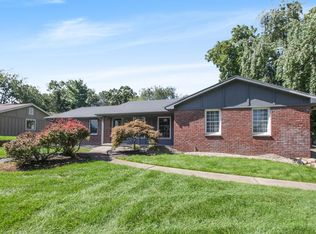 1473 Thornapple River Dr SE, Grand Rapids, MI 49546
