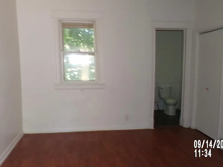 805 Hazard Ave — Photo 2