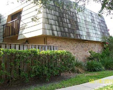 1st image of 5268 Cypress Ct #707