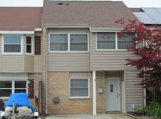 19 Neptune Dr, Joppa, MD 21085