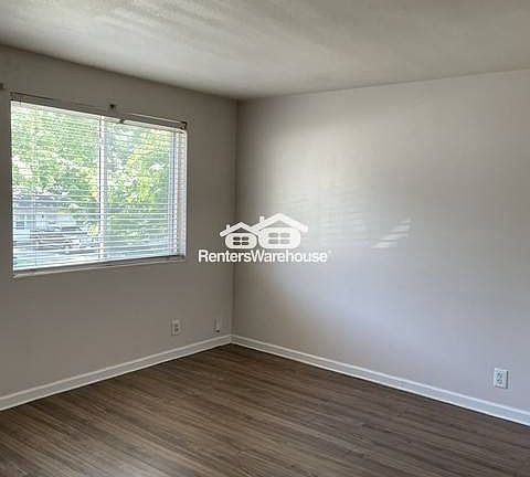 4th image of 4830 NW Homestead Rd