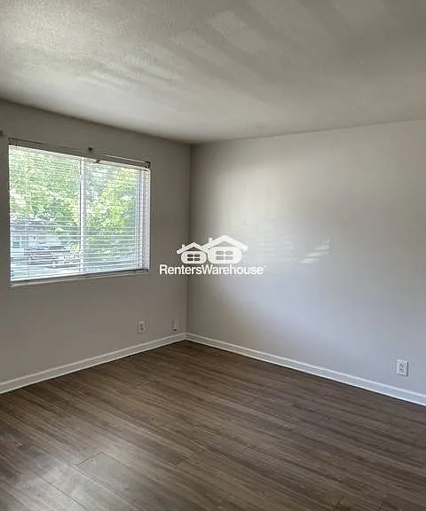 4830 NW Homestead Ter — Photo 4