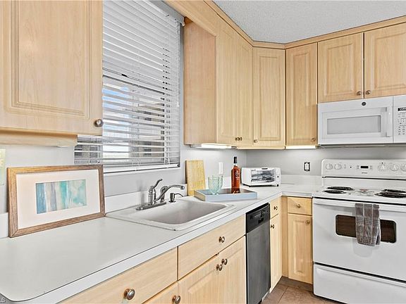 3rd image of 5500 Bonita Beach Rd SW #507