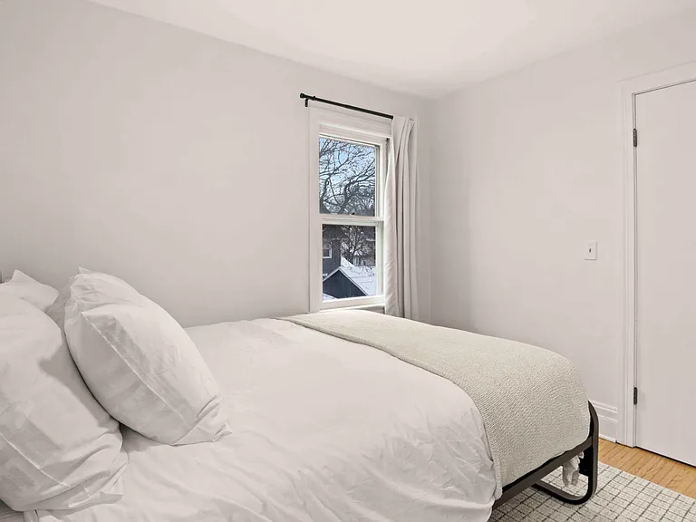 1850 E Main St #2 — Photo 12