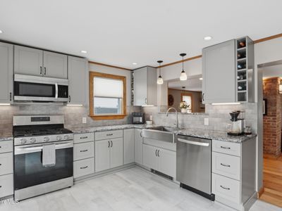 37 Alger St, Adams, MA, 01220