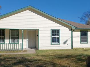 1404 Jones St, Greenville, TX 75401