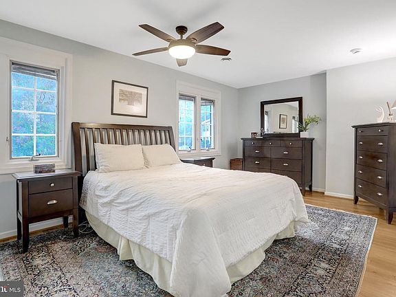4th image of 3375 Ardley Ct