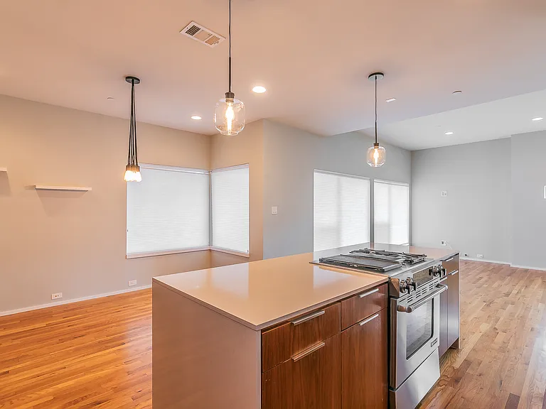 5205 Capitol Ave #6 — Photo 16