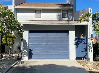 1701 WOODBRIDGE LAKES Circle, West Palm Beach, FL 33406
