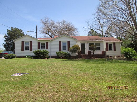 5th image of 155 Vicksburg Ave