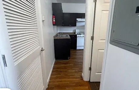 981 18th Ave #103 — Photo 3