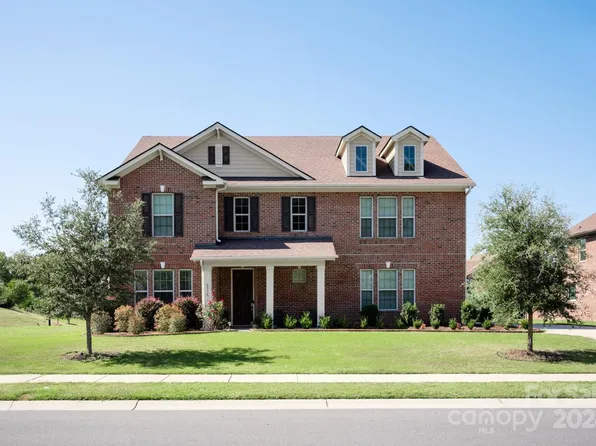 8315 Breton Way, Harrisburg, NC 28075