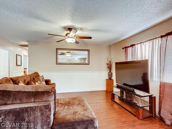 3rd image of 4961 Nevada Ave